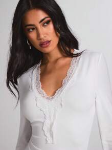 SHEIN BAE Women's Solid Color Lace Patchwork Long Sleeve Casual Slim Fit T-Shirt