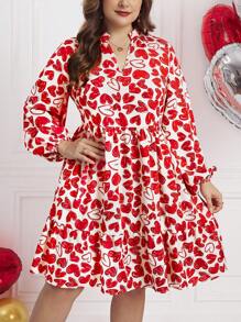 SHEIN Clasi Frühlings-/Sommerkombinationen für Frauen, elegantes A-Linien-Kleid in Große Größen mit Herz-Muster, perfekt für Valentinstag-Outfit