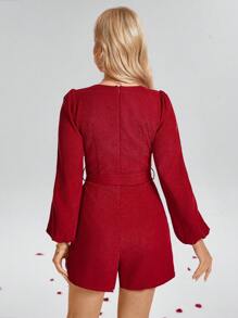 SHEIN LUNE Mono casual con cuello cuadrado romántico de color rojo, cintura anudada, para el Día de San Valentín