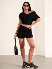 Hanevo 2pcs Women's Solid Color V-Neck Short Sleeve Top And Shorts Casual Suit Sportwear For Daily Wear