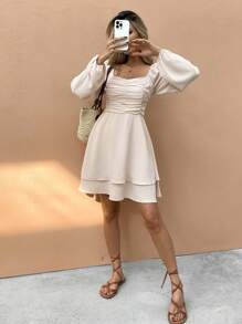 SHEIN Frenchy Women Sweetheart Collar Solid Color Long Sleeve Pleated Casual Short Mini Dress,Spring/Summer, Suitable For Daily Wear, Romantic And Elegant, Long-Sleeved Dress With Double Hem, Solid Color Square Collar Winter Evening Dress