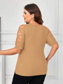 SHEIN Clasi Plus Size Solid Color Simple Fashion Casual Everyday T-Shirt - Khaki - View 2