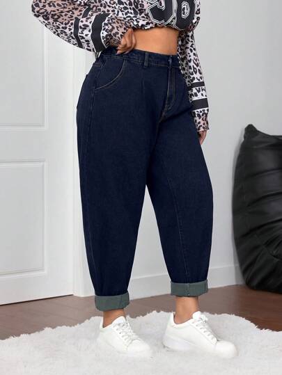 Firerie Plus Size Women Pocketed Flared Hem Loose Fit Casual Jeans