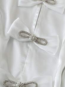SHEIN Clasi Women's Elegant French Romantic Valentine's Day Solid Satin Rhinestone Bow Decor V-Neck Puff Sleeve Fitted Ruffle Hem Short Sleeve Blouse - White - View 3