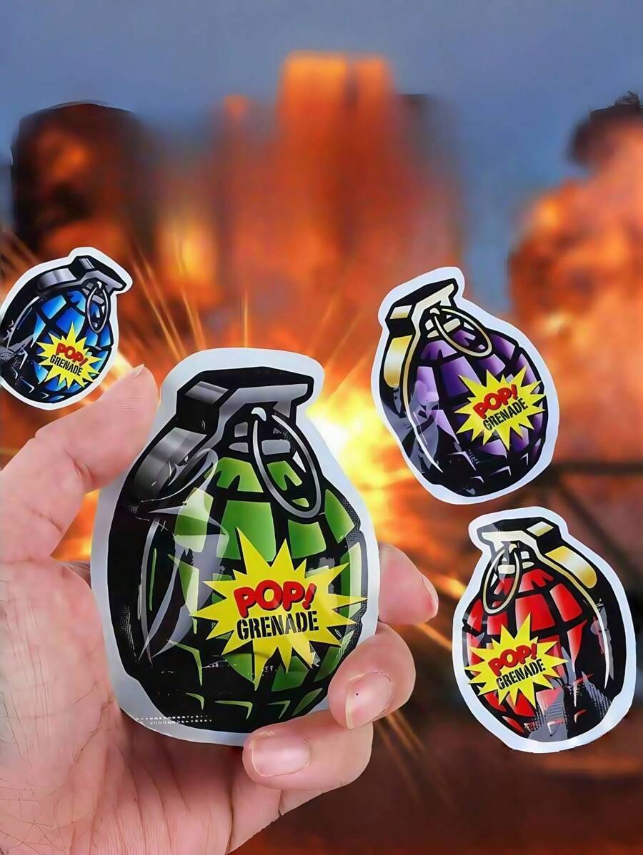 仿真自爆手榴弹 小型爆炸包 恶作剧玩具 婚礼搞笑道具 新年 充气小炸弹 恶作剧手榴弹 愚人节手榴弹玩具 婚礼派对装饰 新年烟花 CS手榴弹玩具（颜色款式随机） - 彩色 - 查看 1