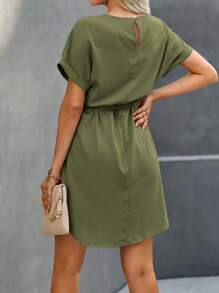 SHEIN Clasi 女士纯色圆领休闲蝙蝠袖短袖连衣裙 - 軍綠色 - 查看 2