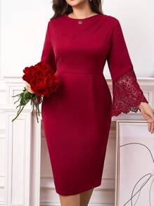 SHEIN Clasi Valentine's Day  Plus Size Elegant Contrast Lace Flared Sleeve Dress - Red - View 4
