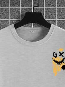 Manfinity Hypemode Men's Round Neck Short Sleeve Printed Casual Top - Light Grey - View 3