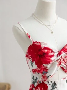 Soleia Women's Spaghetti Strap Floral Print Twist Cutout Casual Dress - Multicolor - View 4