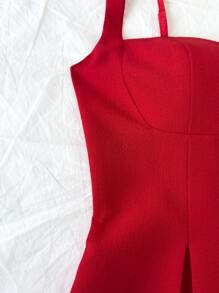 Soleia Gaun Mini Slip A-Line Merah dengan Pita di Belakang dan Punggung Terbuka untuk Wanita, Ideal untuk Liburan, Festival Musik, Gaya Boho, Hari Raya, Kencan, Hari Valentine - Merah - View 6