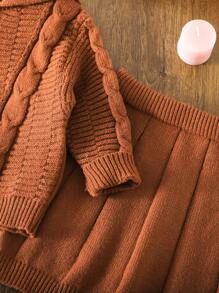 SHEIN Simple Solid Color Textured Chunky Knit Sweater Set For Young Girls, Suitable For Wearing In Autumn/Winter, Especially For Going To School - Khaki - View 5