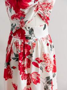 Soleia Women's Spaghetti Strap Floral Print Twist Cutout Casual Dress - Multicolor - View 8