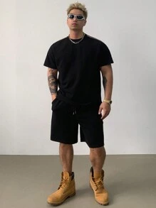 DAZY 2pcs Men's Summer Outfit: Patchwork Contrast Color T-Shirt And Shorts Set - Black - View 1