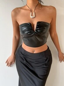 Aloruh Women's Asymmetrical V-Neck Ruched Midriff-Baring Cropped Tight Vest,Elegant Retro Solid Black,Autumn,Girly,Club,Valentine's Day Y2k Corset Tube Top - Black - View 3