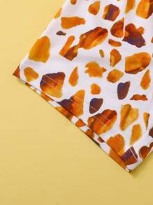 SHEIN 2pcs/Set Baby Girl Infant Toddler 0-3 Years Old Spring/Summer New Casual Versatile Homewear & Outerwear Comfortable Cute Giraffe Animal Print T-Shirt Top And Shorts Set - Yellow - View 3