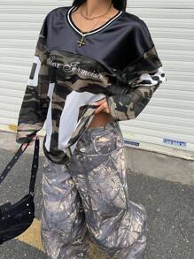 SHEIN EZwear Rave Outfits Festival  Women's Oversized V-Neck Camo Print Sweatshirt, Casual & Stylish For Everyday Wear