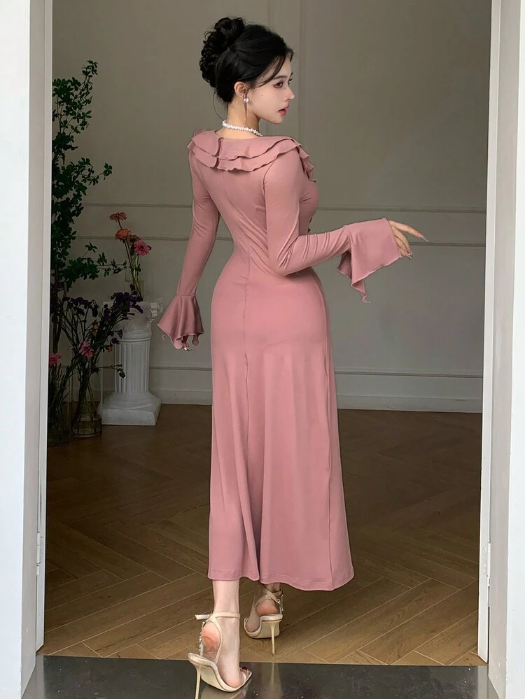 1pc Solid Color Ruffle Asymmetric Hem Flare Sleeve Mid-Length Dress For Women,Fall Dress Long Sleeve Dress