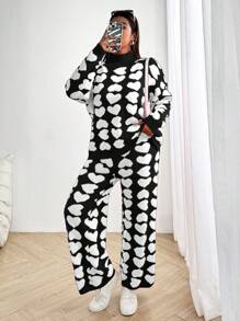 Flirla Fashion New Heart Pattern Long Sleeve Sweater Set For Autumn/Winter - Black and White - View 4