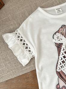 SHEIN LMoss Kids Tween Girls' Round Neck Drop Shoulder Lace & Wave Hem Character Print T-Shirt