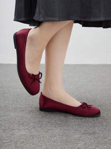 CUCCOO BIZCHIC Damskie płaskie, wsuwane, codzienne buty, proste i modne