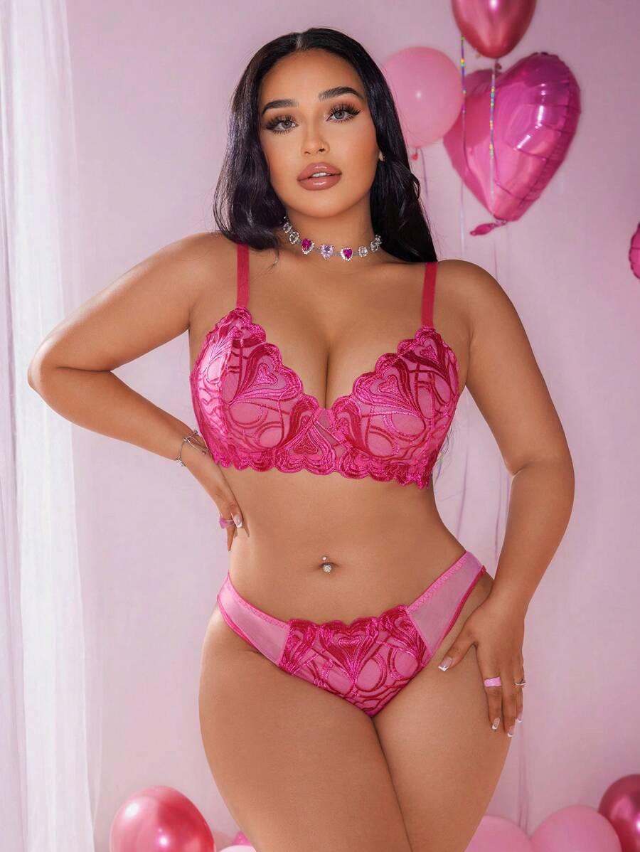 2 件套大码蕾丝刺绣钢圈文胸套装，情人节礼物内衣