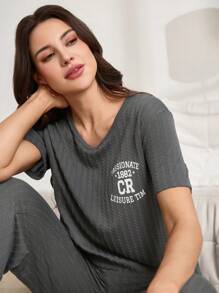 Lazeform Slogan Print Casual Jacquard Short Sleeve Top & Pants Women Pajama Set