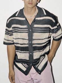Manfinity Hypemode Men's Front Button Short Sleeve Striped Casual Knitted Top