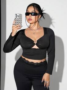 SHEIN ICON Plus Size Heart Diamond Decor Sheer Mesh Splicing Slim Fit Cutout Long Sleeve Black T-Shirt - Black - View 6