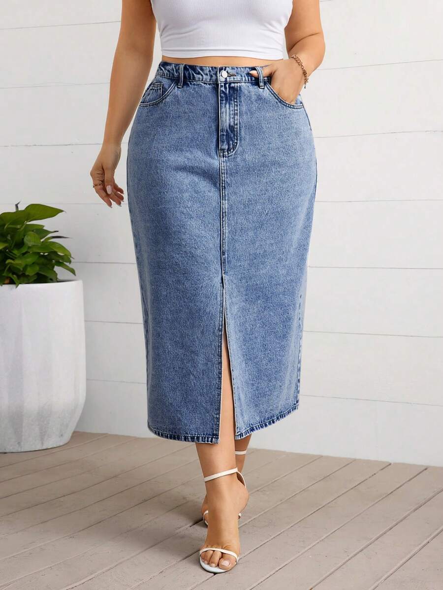 SHEIN Essnce Rok Mini Denim Kasual Ukuran Plus dengan Kancing Depan dan Saku, Belahan Samping - Biru - View 1