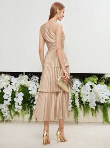 MOTF PREMIUM 褶饰单肩连衣裙 - 卡其色 - 查看 3