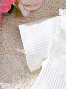 SHEIN Vintaside Kids 2pcs/Set,Baby Girl Spring&Summer Casual Style,Solid Short Sleeves T-Shirt&Hort Jearns