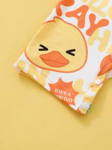 SHEIN Set de 2 piezas de pelele sin mangas con estampado de pato lindo y gorro amarillo para bebés niños, de tela de punto suave y cómoda, apta para uso diario, actividades al aire libre, ocio y vacaciones