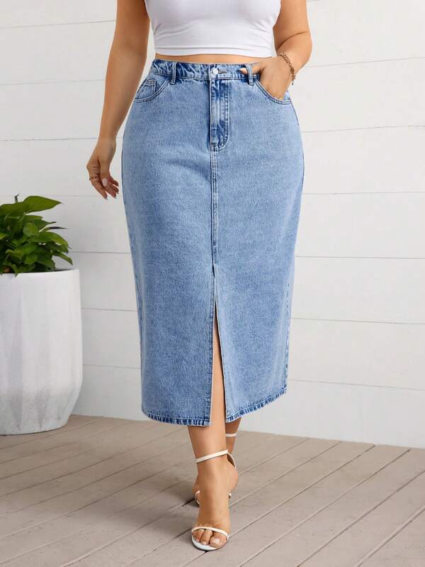 SHEIN Essnce Minifalda de mezclilla casual de talla grande con bolsillo delantero y abertura minimal