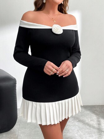 SHEIN Privé Women Plus Size Contrast Color 3D Floral Off Shoulder Bodycon Pleated Mini Dress, Black & White, Spring New Arrival, Suitable For Valentine's Day And Back To School Season