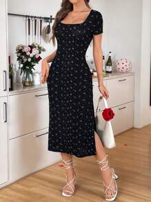 SHEIN LUNE Quadratischer Ausschnitt langärmliges lässiges, süßes und romantisches Blümchen Strickkleid, Schwarz - Schwarz - Übersicht 1