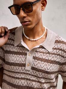 AKNOTIC Party Camisa polo para hombres con cuello a rayas en contraste de color café, ajuste slim, manga corta, adecuado para el uso diario
