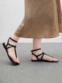 CUCCOO BIZCHIC Women's Casual Simple Flat Sandals, Versatile For Vacation Spring Shoes Spring Break Easter - Black - View 3