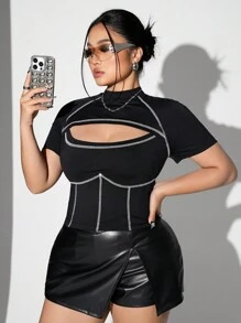 SHEIN ICON Plus Size Women's Fitted Quilted Decorative Neckline Cutout T-Shirt