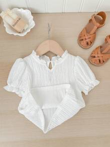 SHEIN LMoss Kids Baby Girl LMoss Summer Cute & Versatile White Textured Ruffle Hem Short Sleeve Top - White - View 5