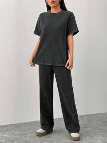 SHEIN PETITE Spring And Summer Home Casual Round Neck Short-Sleeved T-Shirt + Straight Trousers, Old Washed, Fried Snowflakes Loose Suit