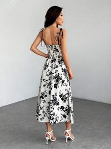 SHEIN PETITE Women's Apricot Bottom Black Silhouette Floral Print Suspender Black And White Dress