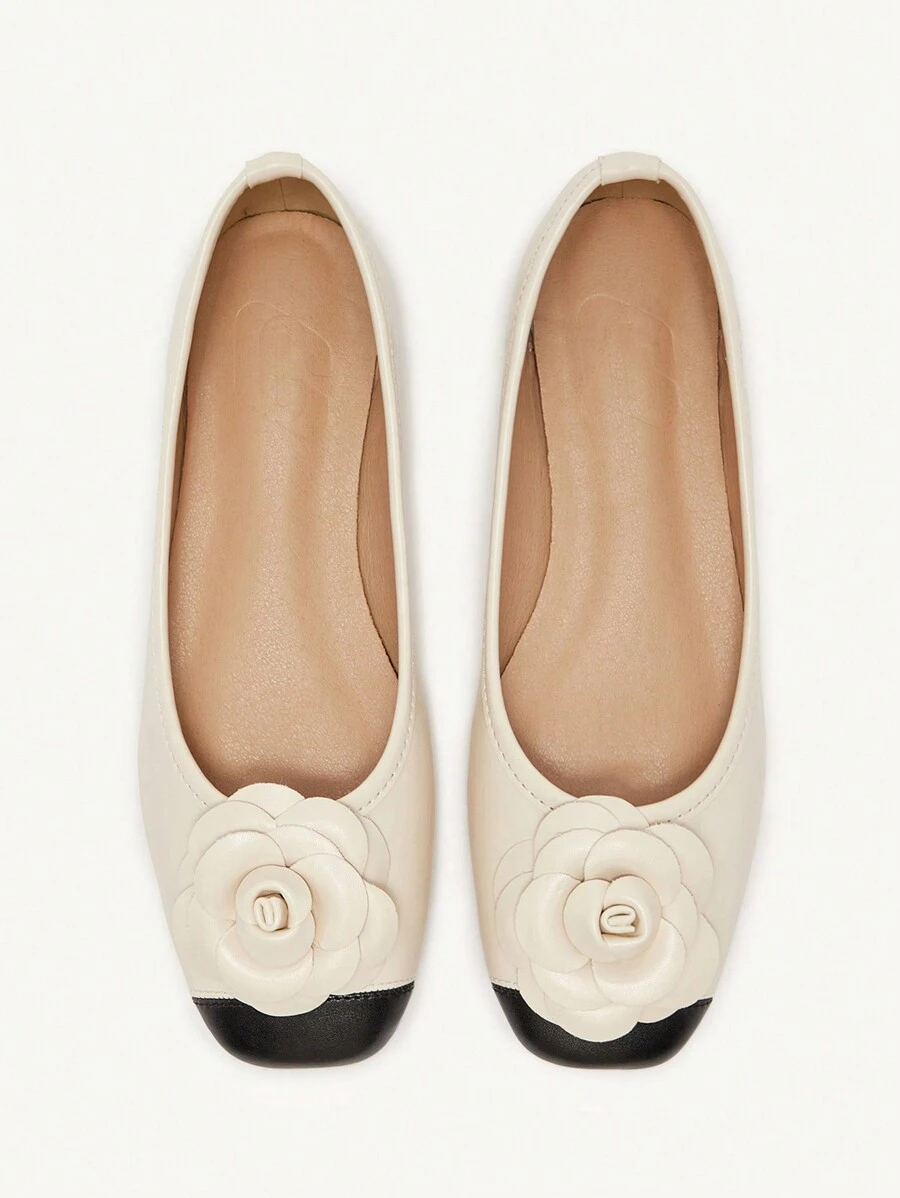 CUCCOO CHICEST 女士米色花卉舒适平底便鞋 - 米色 - 查看 1