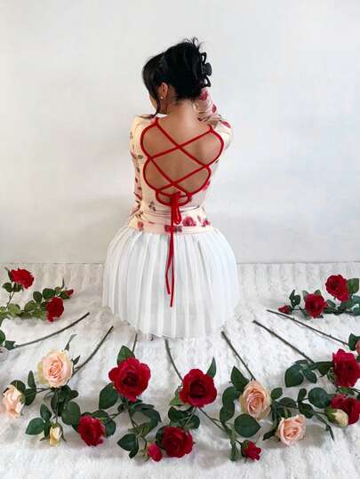 SHEIN SXY Women's Backless Strap T-Shirt, Simple Fashion Casual Everyday Wear, Rose, Valentine's Day, Vacation Outfits Woman, Long Sleeve, Backless Top, Floral, Going Out Tops Women, Crop Top, Tops