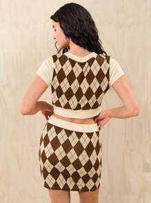 SHEIN EZwear V-neck Argyle Print Top & Skirt Set