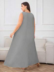 Al Najma Plus Size Solid Color Sleeveless Maxi Abaya Dress - Light Grey - View 2