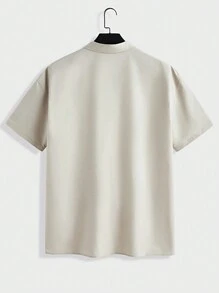 Manfinity Hypemode Camisa de manga corta tejida informal de talla grande