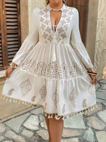 SHEIN Clasi Plus Size Deep V-Neck Bohemian Resort Style Tassel Trim Sleeveless Dress, Spring/Summer - White - View 5