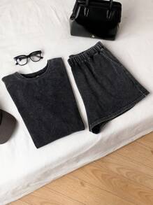Comfortcana Conjunto de 2 piezas talla grande: Camiseta de manga corta de cuello redondo negra y shorts, ropa de primavera y verano