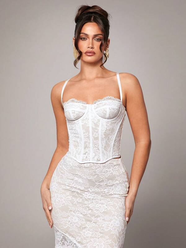 Silquee Women's Elegant Valentine's Day Bestie Party White Lace Spliced ​​Lace Corset Suspenders Valentine's Day Outfits Resort Outfits Women's Valentine's Day Girls Valentine's Day Outfits Spring Outfits/Carnival Outfits Summer Tops