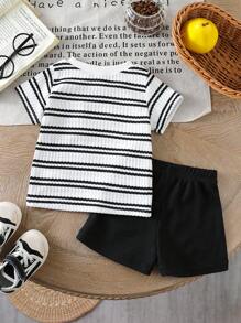 SHEIN Vintaside Kids 2 bucăți pentru bebeluși băieți, în dungi, tricot, tricot, buzunar, cu gât rotund, cu mânecă scurtă și set de pantaloni scurți peticiți cu litere, cu talie elastică neagră, vară - Negru - Vizualizare 3